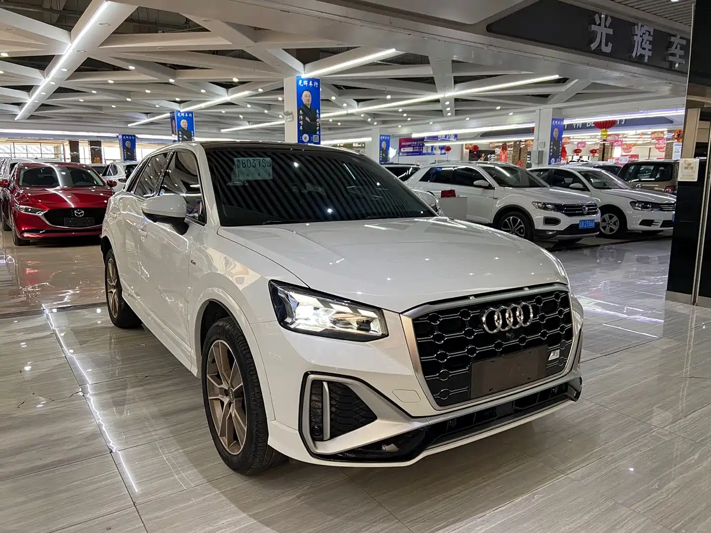 Audi Q2L 2022 35 TFSI Fashion Dynamic фото 3