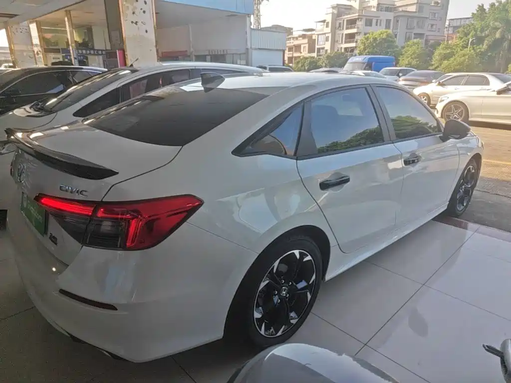 Honda Civic 2025 2022 240TURBO CVT Sport Edition