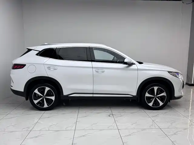 BYD Song PLUS PHEV 2021 DM-i 51KM Honor фото 7