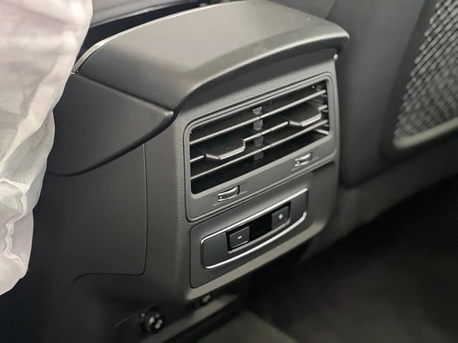 Фото 9 - Audi Q7