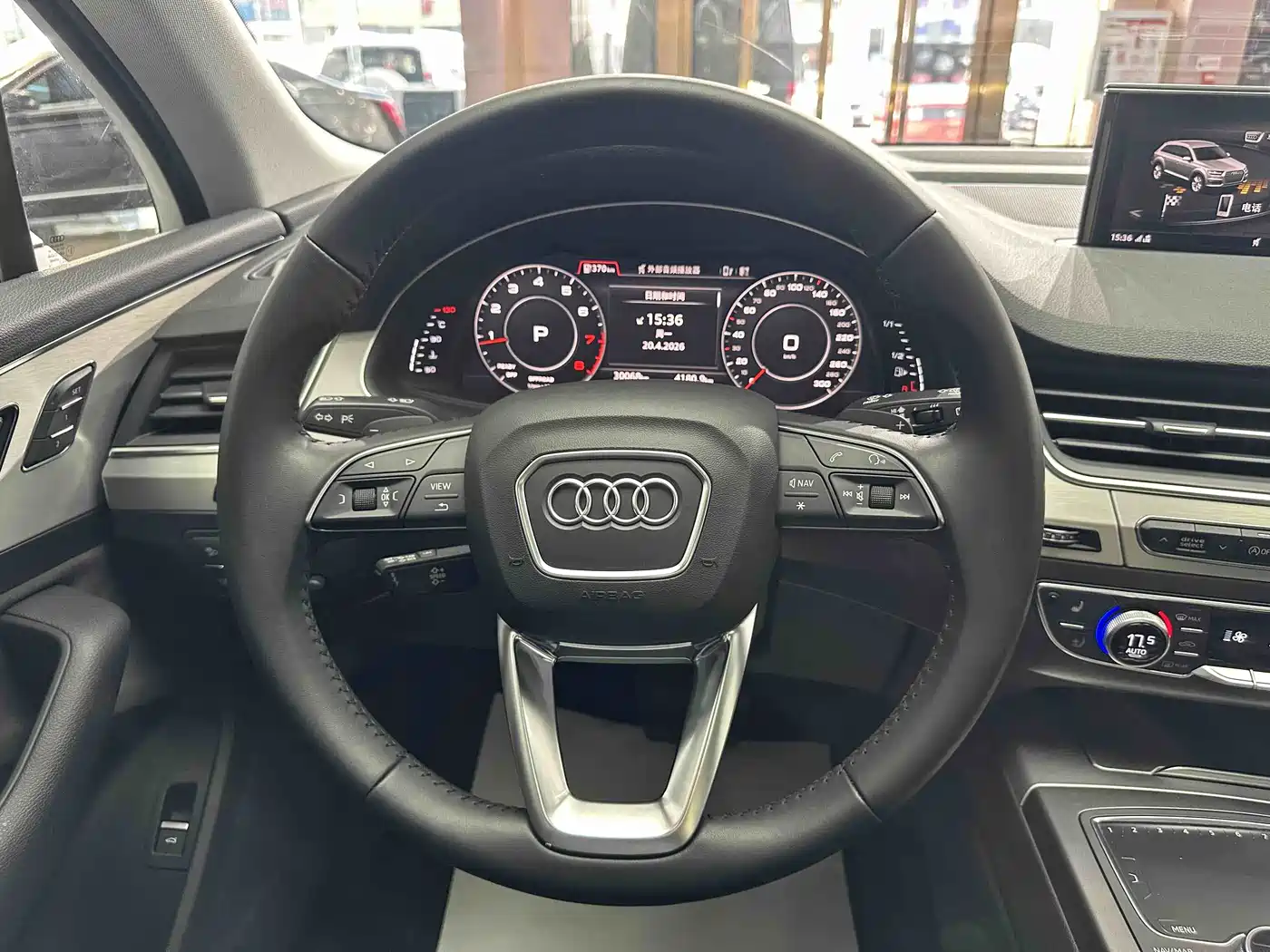 AUDI Q7