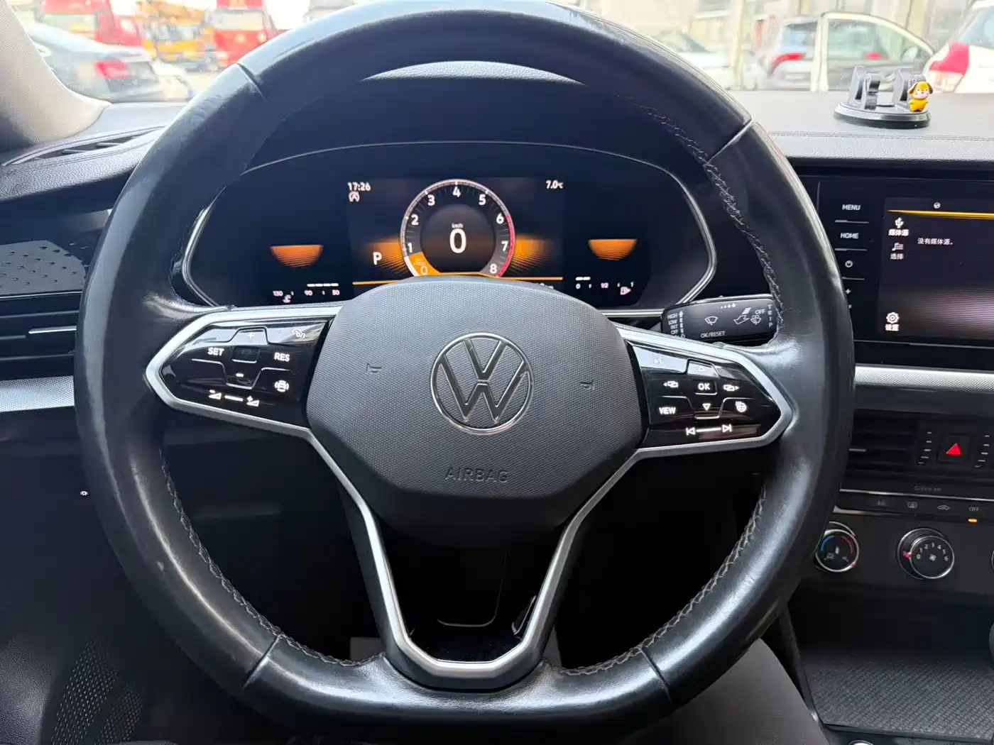 Volkswagen Passat 2022 280TSI Business Edition фото 6