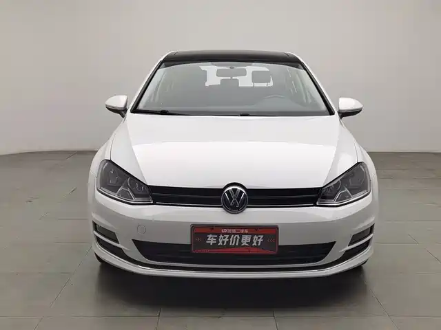 Volkswagen Golf 2016 1.6L Automatic Comfort — фото 3