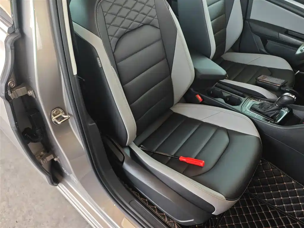 Volkswagen Bora 2023 300TSI DSG Premium Edition фото 25
