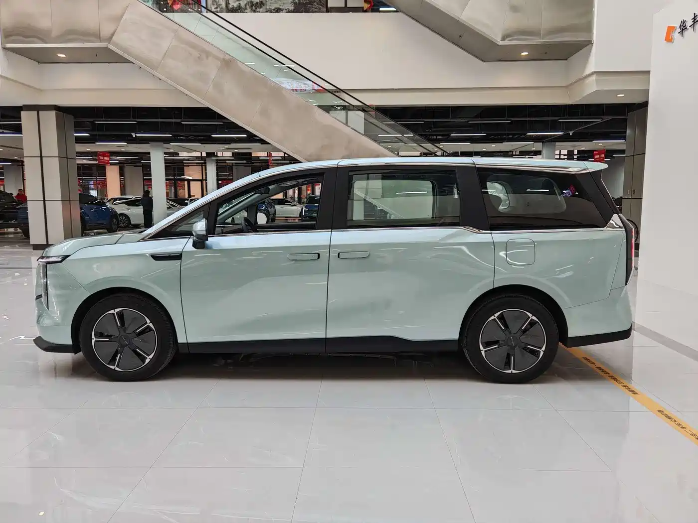 SAIC Maxus Dajia 7 2024 Model Super Hybrid Long Range Deluxe Edition фото 7