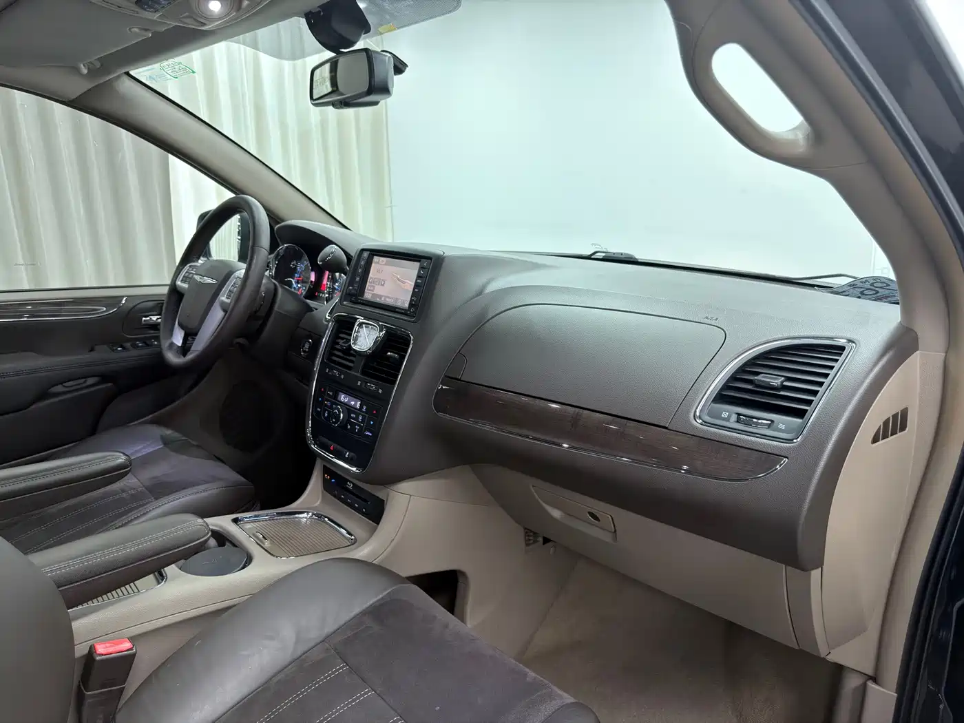Chrysler Grand Voyager (Import) 2018 2013 3.6L Luxury Edition