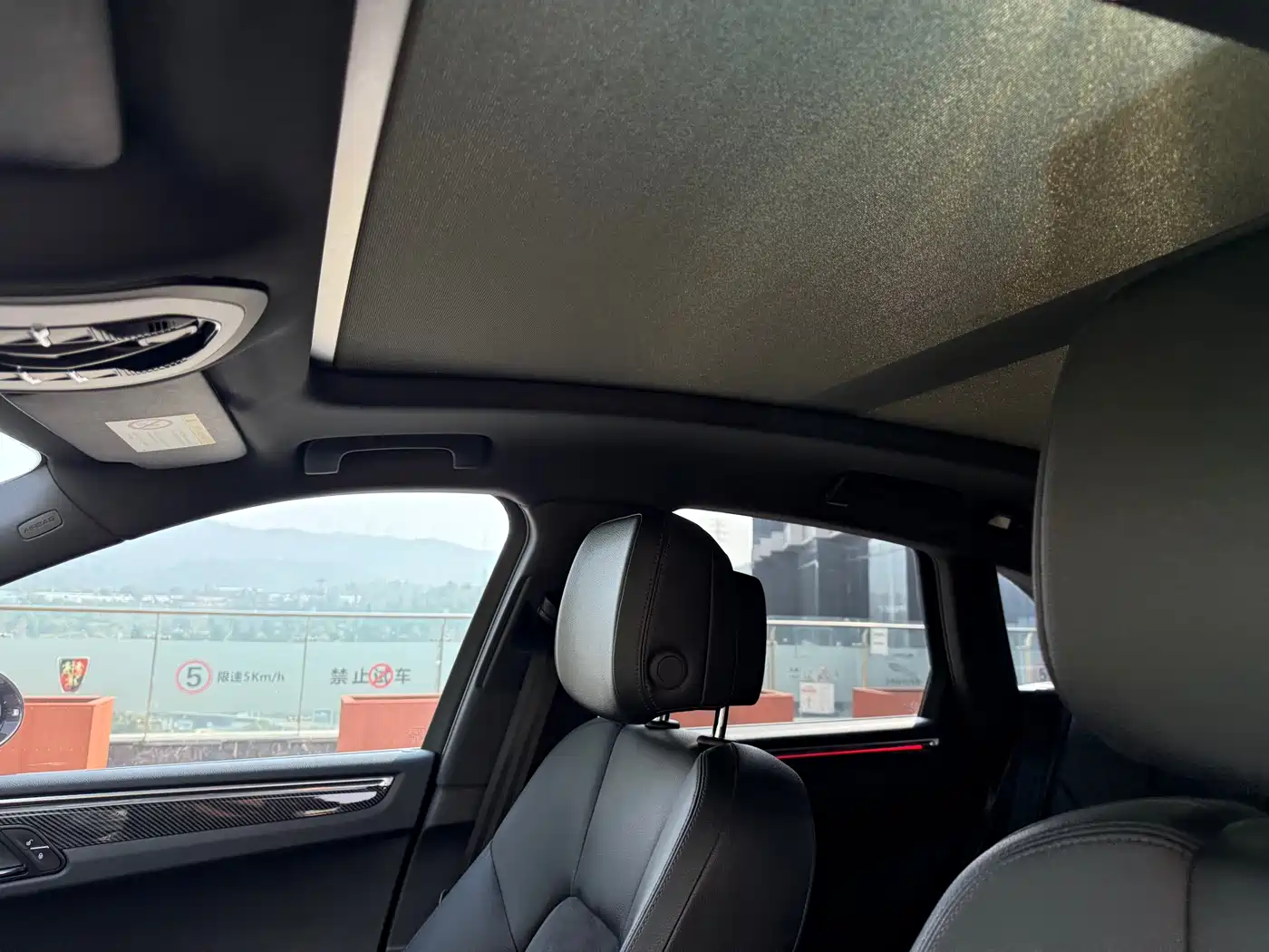 Porsche Macan 2018 Macan 2.0T фото 30