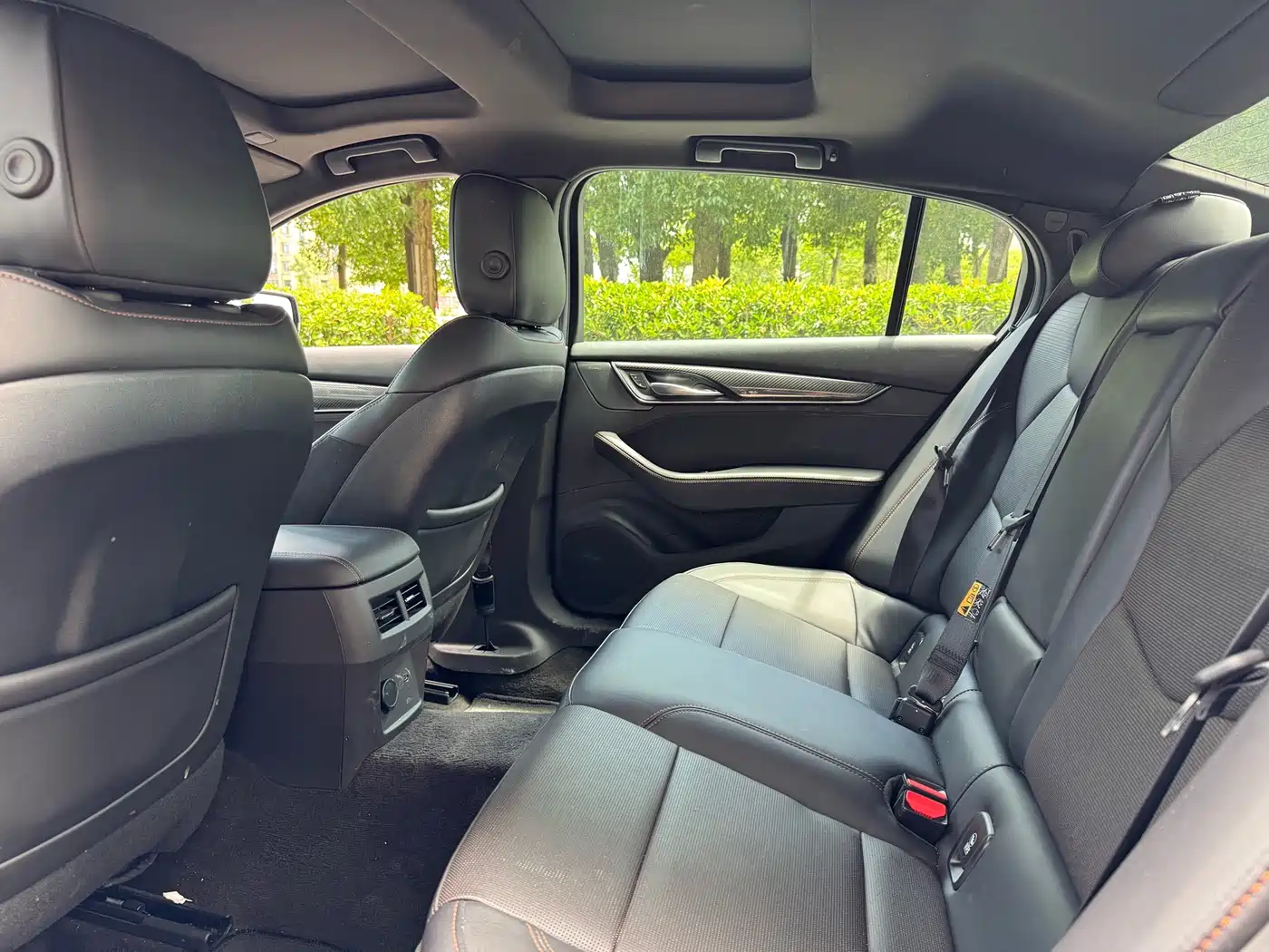 Cadillac CT5 2024 28T Platinum Edition фото 8