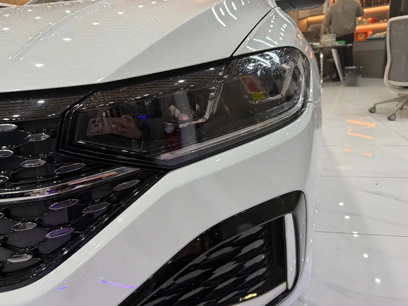Volkswagen Lavida 2023 1.5L Automatic Starlight 5 Million Edition фото 8