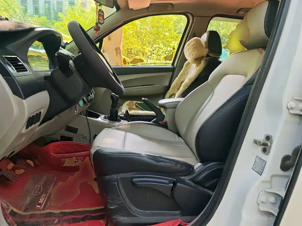 Dongfeng Fengxing Joyear X3 2017 2016 1.5L Luxury