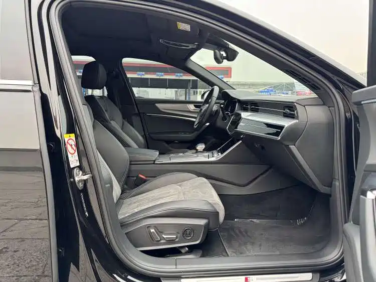 Audi A6L 2024 45 TFSI Premium Dynamic фото 7