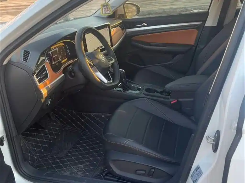 Volkswagen Bora 2023 200TSI DSG Smart Edition фото 8