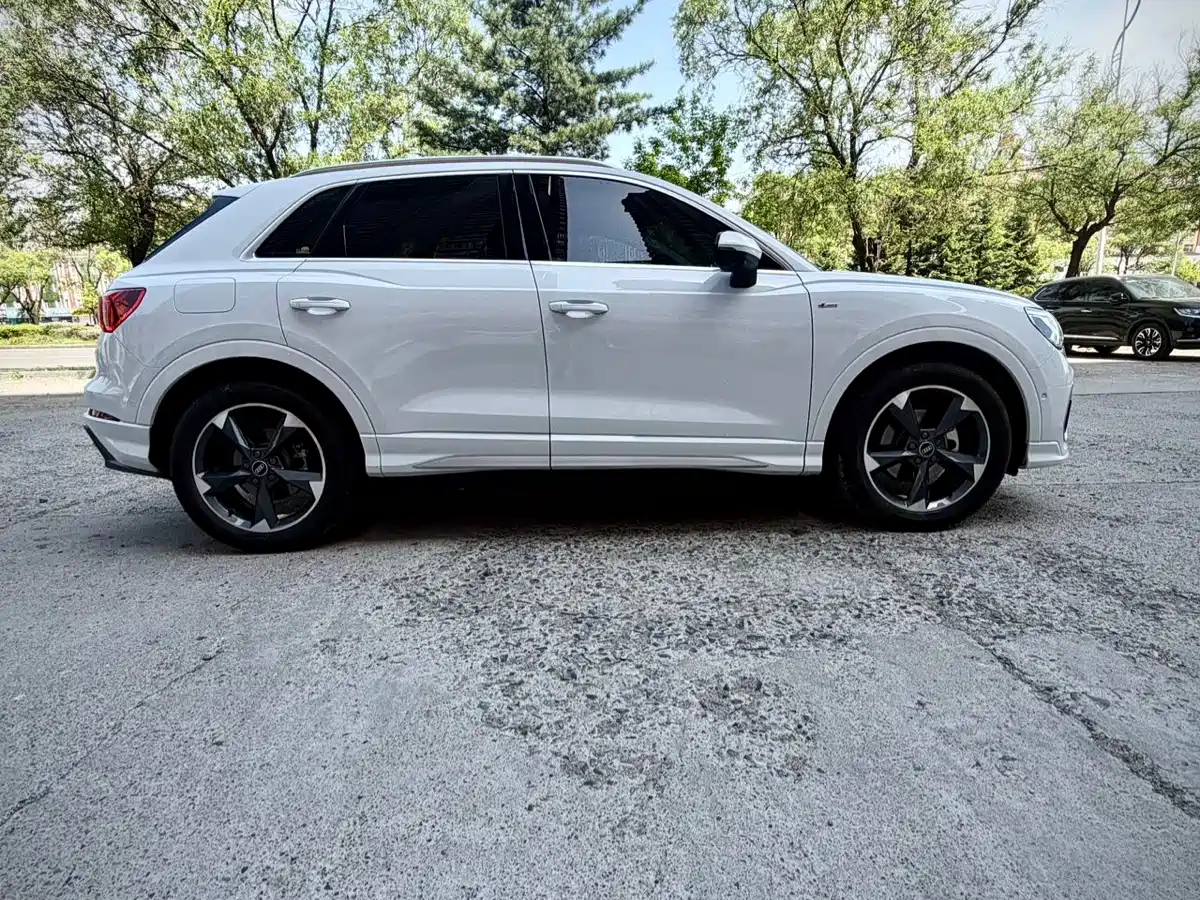 Audi Q3 2023 35 TFSI Fashion Dynamic (1.4T) фото 7