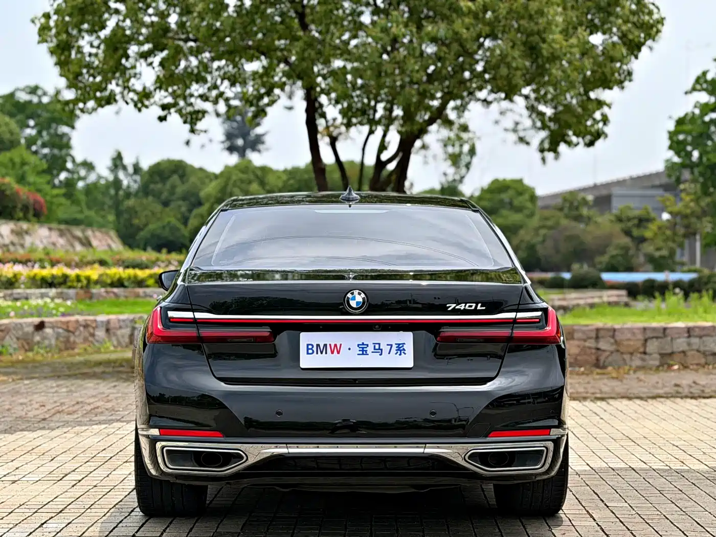 BMW 7 Series 2021 Model 740Li Leading Luxury Package фото 19