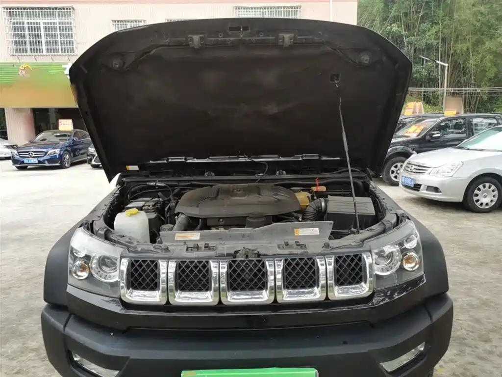 BAIC ORV Beijing Offroad BJ40 2016 Model 40L 2.3T Automatic 2WD Premium фото 20