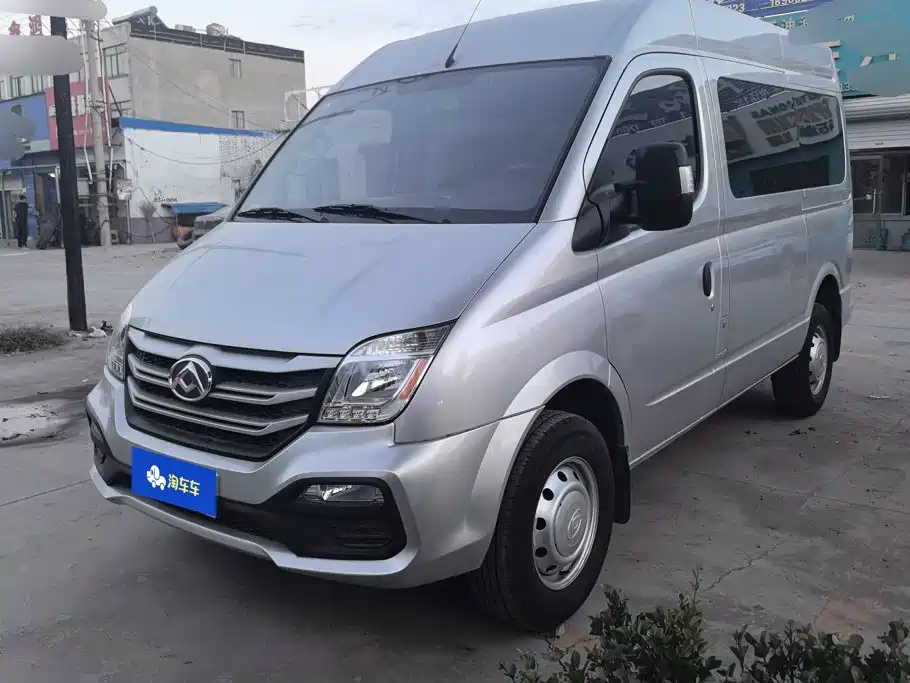 Maxus Xintu V80 2026 2025 Value Edition Aoyun 2.0T Manual Short Wheelbase Medium Roof 127Ps 5/6-seater