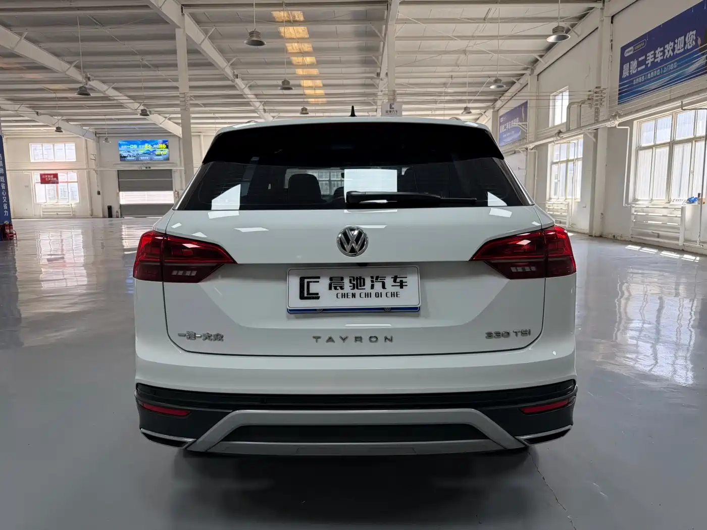 Volkswagen Tayron 2022 330TSI 2WD Luxury Smart Connect Edition фото 5