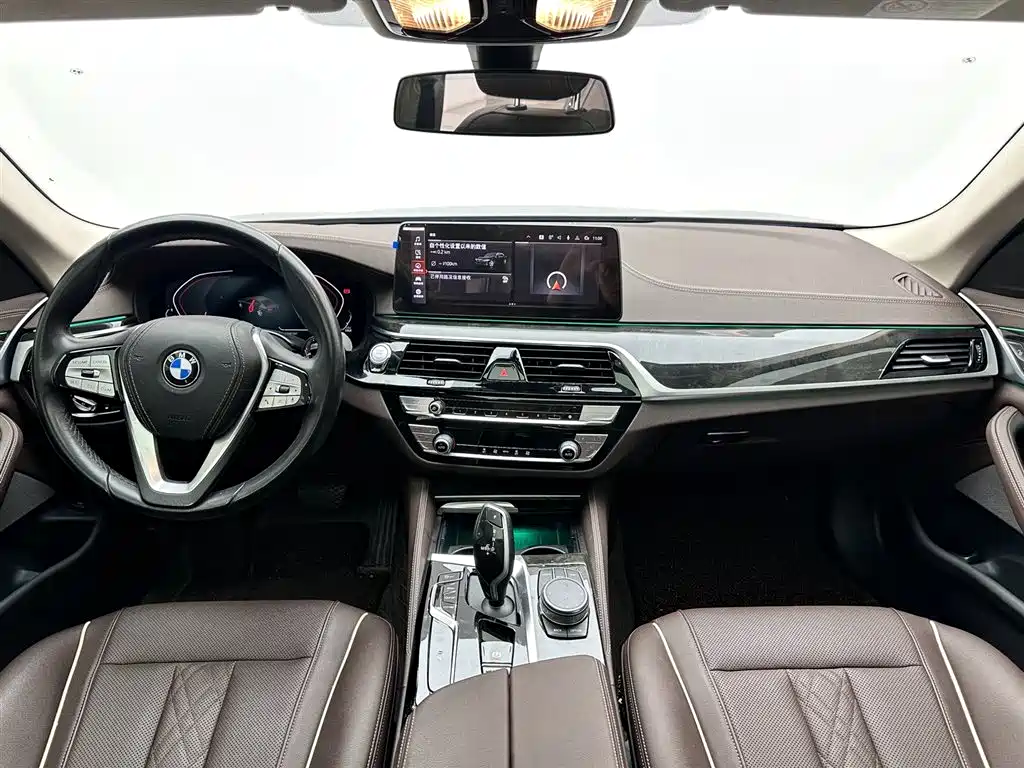 BMW 5 SERIES