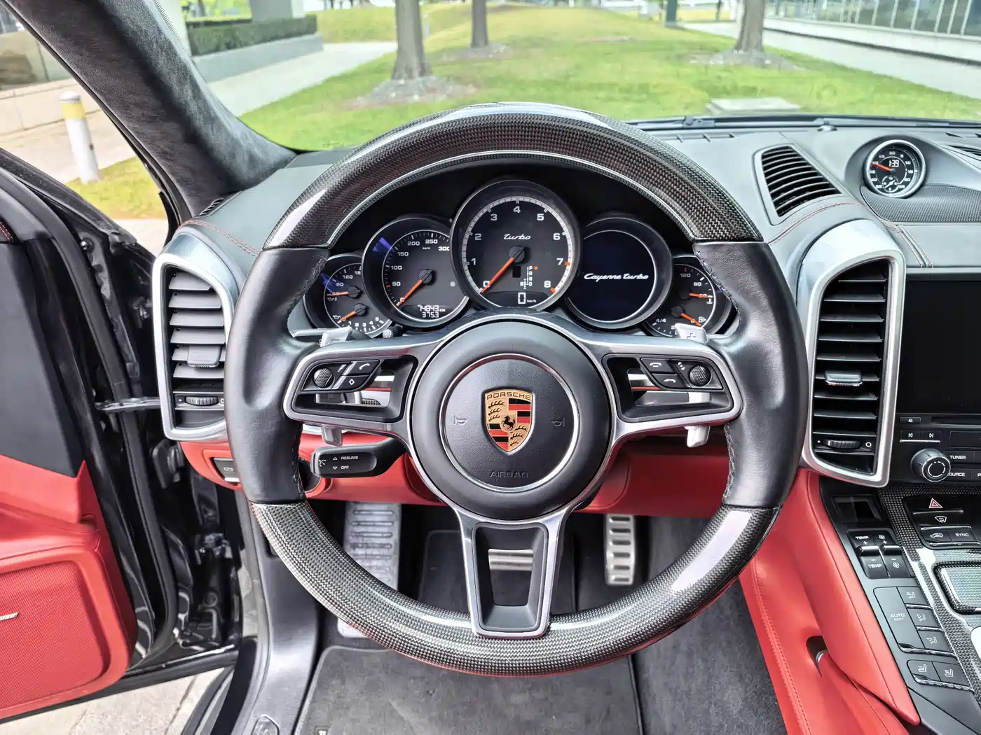 Porsche Cayenne 2015 Cayenne Turbo 4.8T фото 11