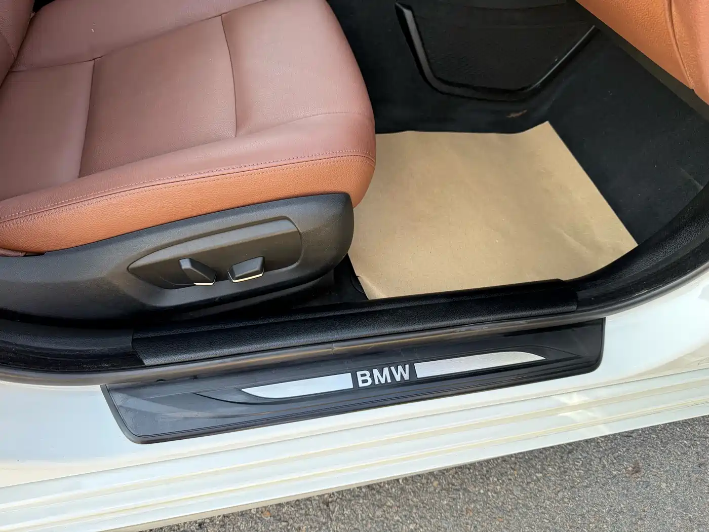 BMW 5 Series 2017 520Li Classic Edition фото 9