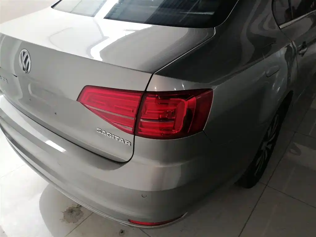 Volkswagen Sagitar 2017 230TSI Automatic Comfort фото 24