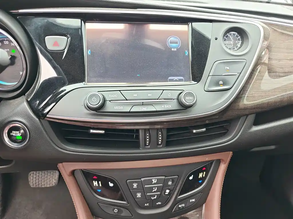 Buick Envision Plus 2017 20T FWD Elite фото 13