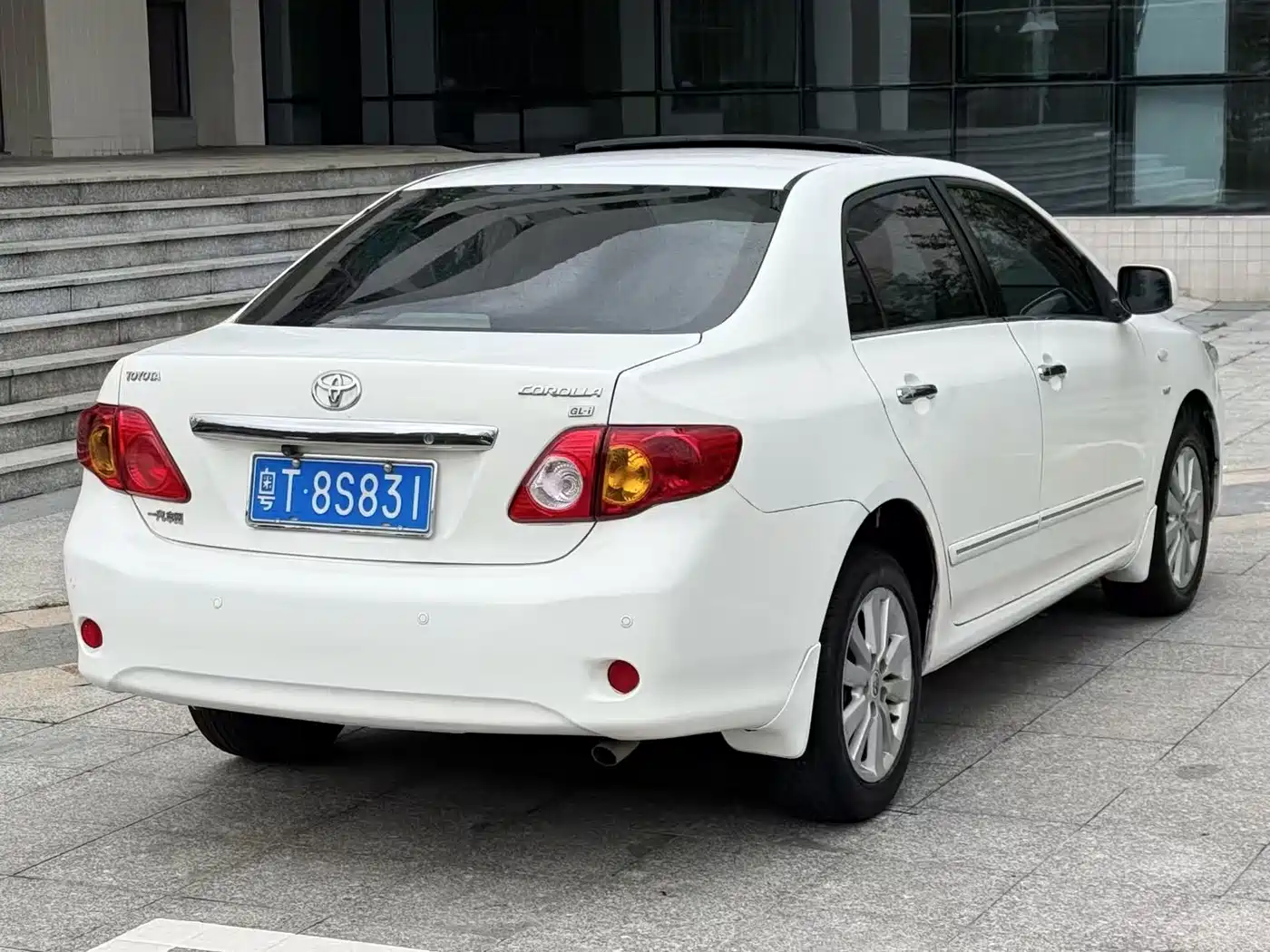 Toyota Corolla 2008 1.8L Automatic GL-i Sunroof Special Edition фото 6