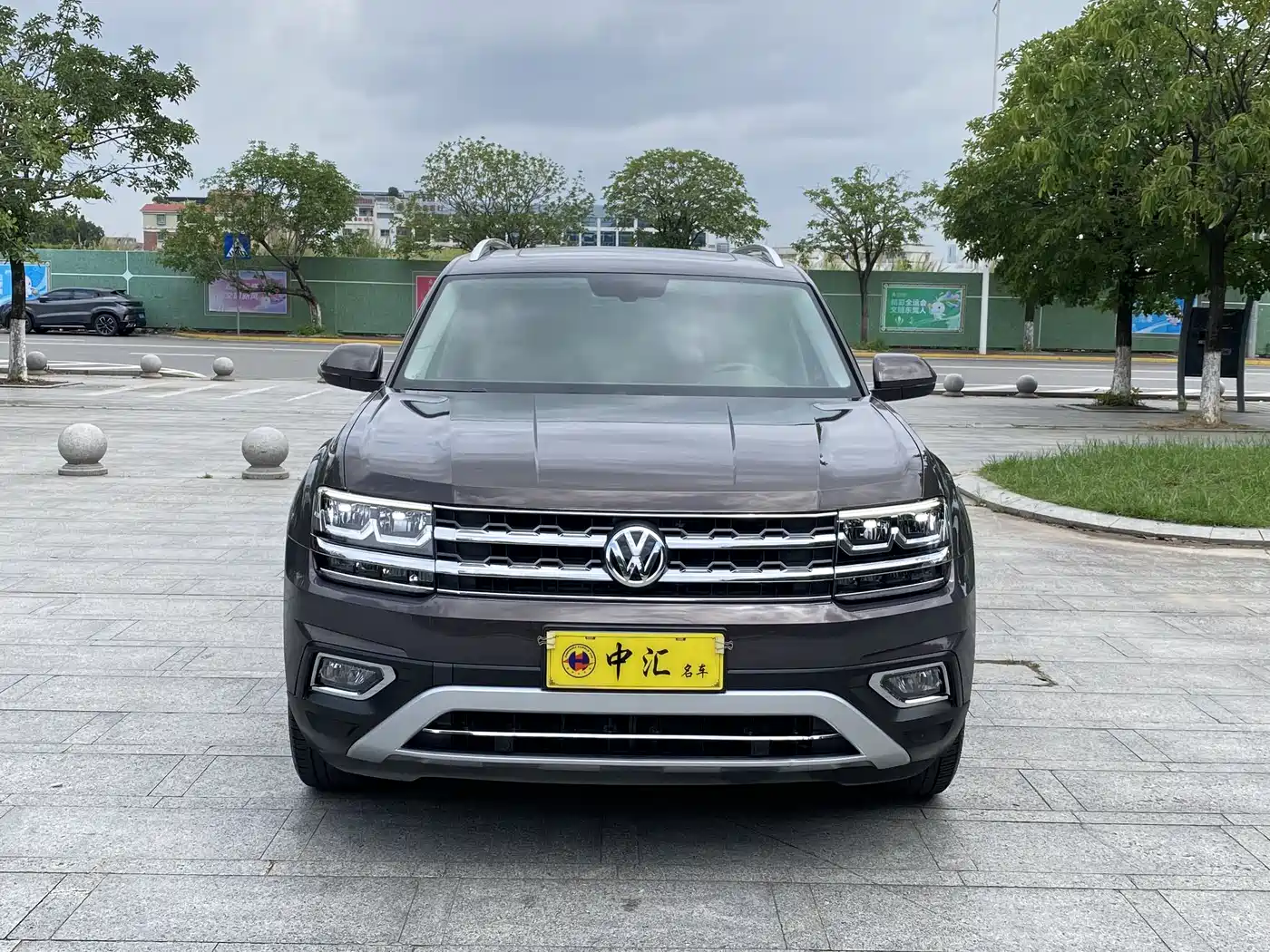 Volkswagen Teramont 2019 380TSI 4WD Luxury Edition China VI фото 2