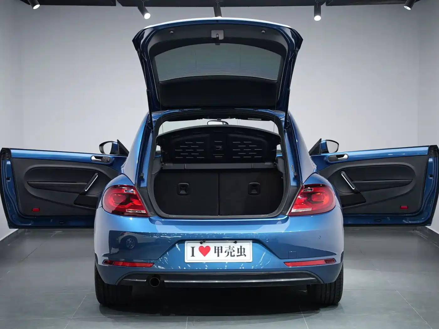Volkswagen Beetle 2018 2018 180TSI Trend Joy Edition