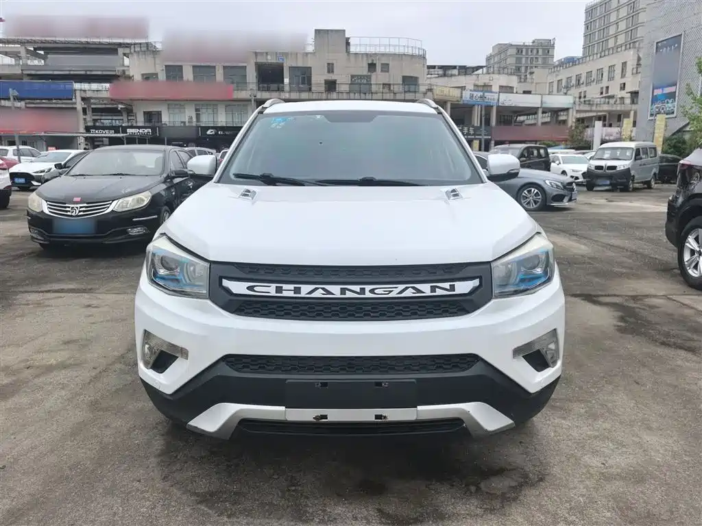 Фото 3 - Changan CS75