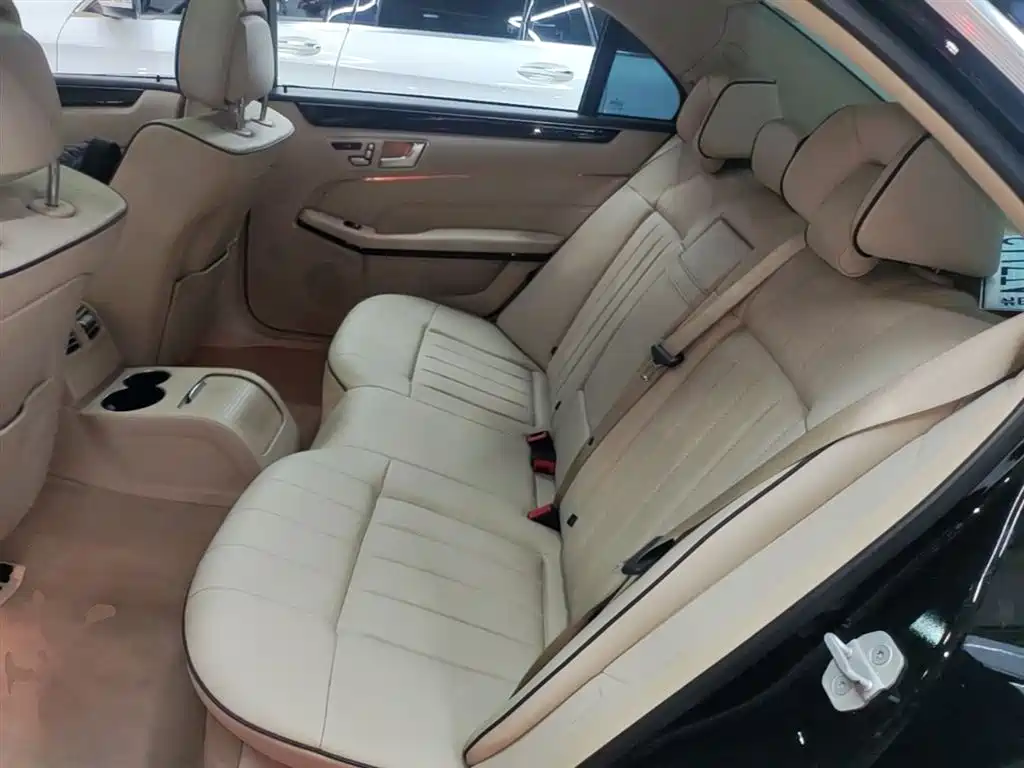 Mercedes-Benz E-Class 2015 Facelift E 260 L Sport фото 17