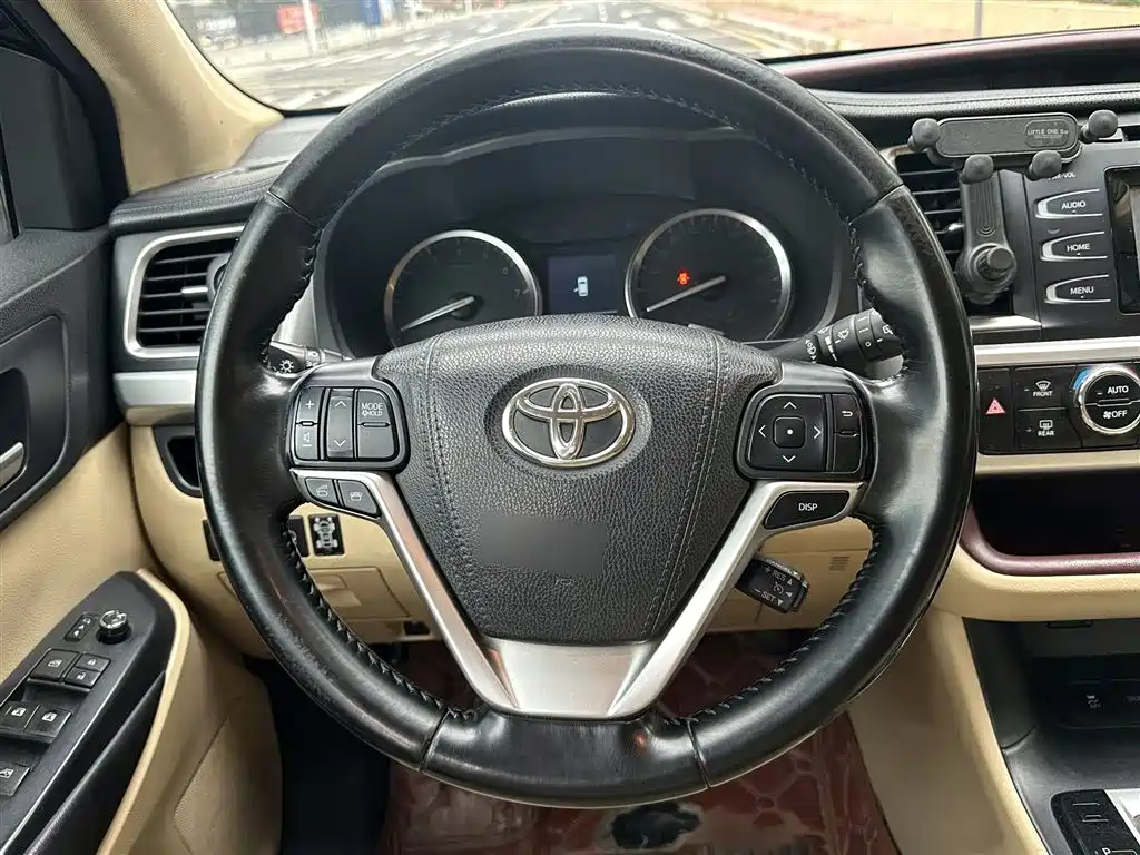 Toyota Highlander 2015 2.0T AWD Luxury Edition 7-seater фото 12