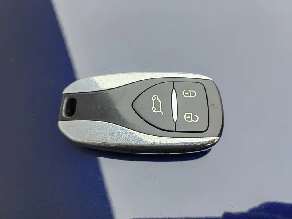 Skyworth Auto Skyworth EV6 2022 2021 410 Joy Edition