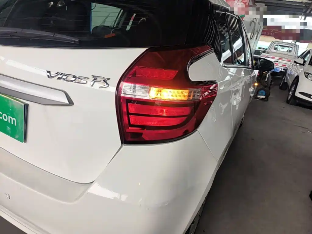 Toyota Vios FS 2017 2017 1.5L CVT Fengchi Edition