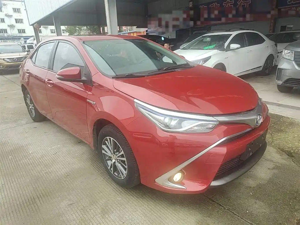 Toyota Levin 2016 Hybrid 1.8H GS E-CVT Elite Sunroof фото 4