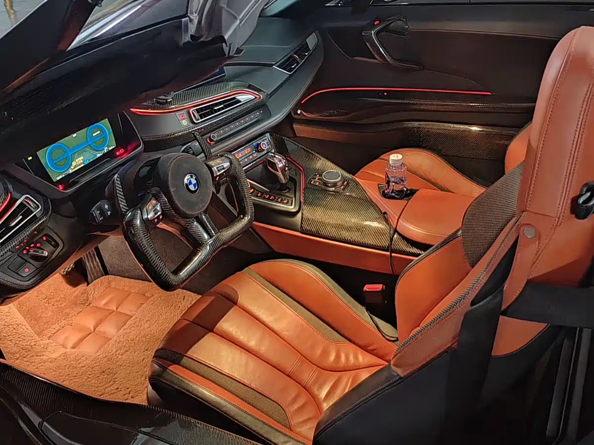 BMW i8 2019 Convertible Sports Car фото 5