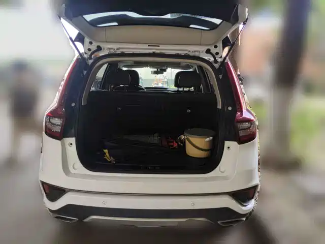 Geely Emgrand X6 2018 1.4T CVT 4G Connected Luxury — фото 5