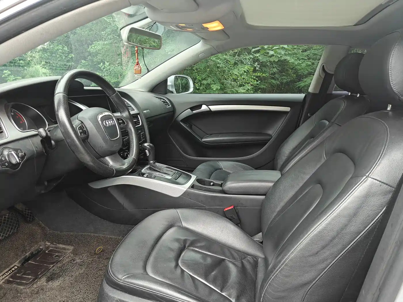 Audi A5 (Import) 2012 2.0TFSI Coupe фото 5