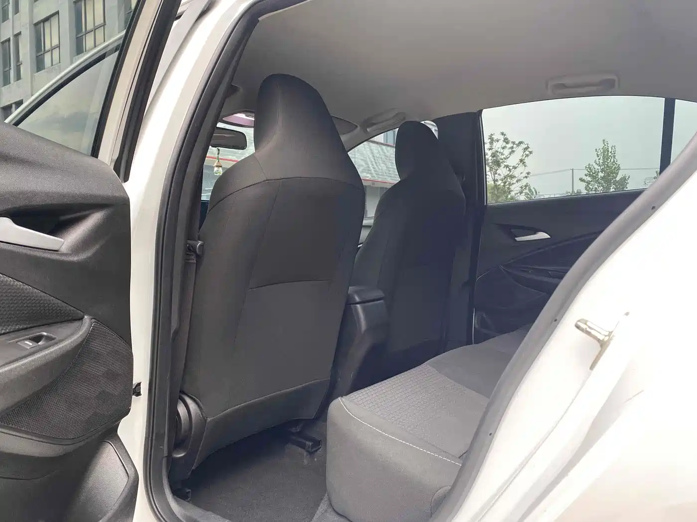 Chevrolet Cavalier 2020 325T Automatic Joy Edition фото 6