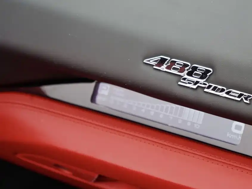 Ferrari 488 2016 2015 488 Spider