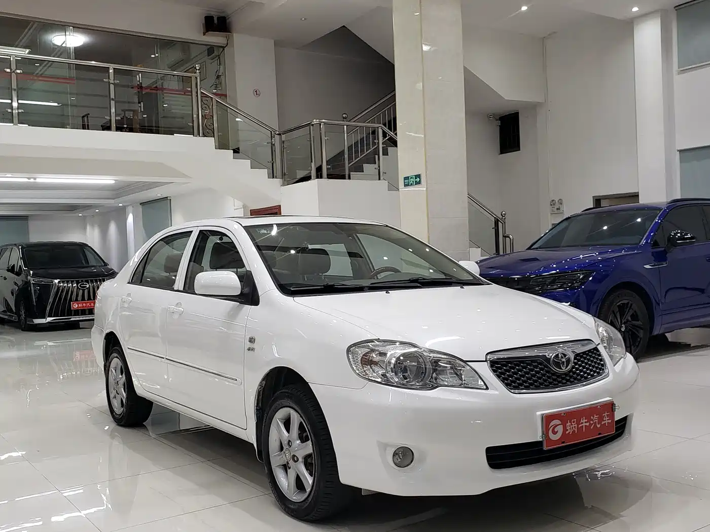 Toyota Corolla 2011 1.6L Automatic Luxury Edition фото 3