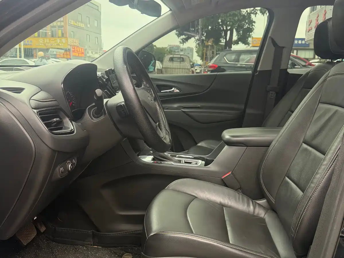 Chevrolet Equinox 2021 535T Yujie Edition фото 11