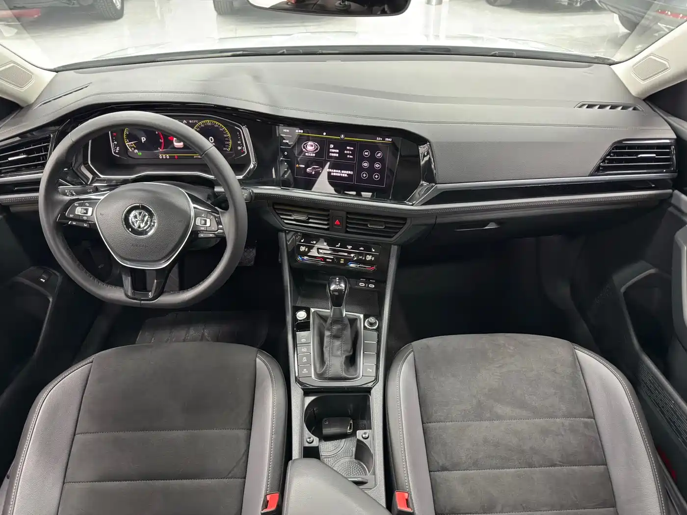 Volkswagen Sagitar 2022 280TSI DSG Excellence Edition фото 9