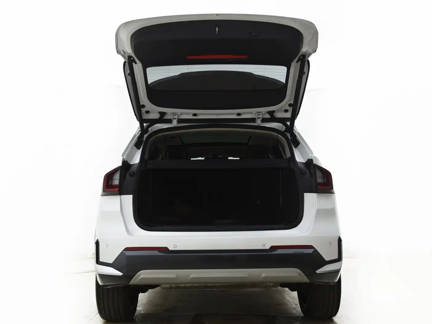 BMW X1 2024 sDrive25Li X Design Package фото 13