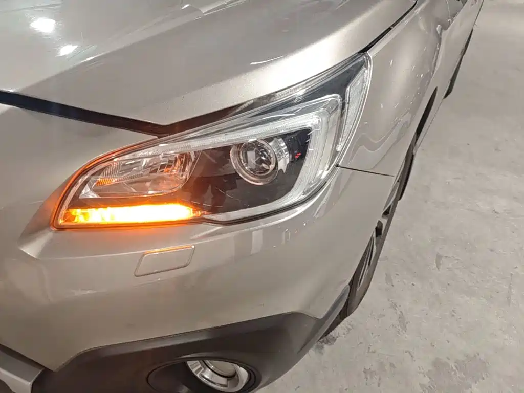 Subaru Outback 2018 2017 2.5i Sport Navigation Edition