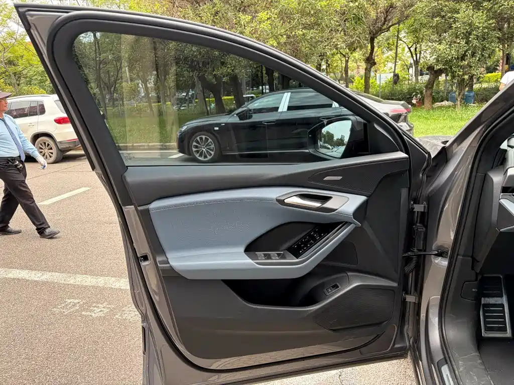 Audi Q6L e-tron 2025 2025 Model Pioneer Edition