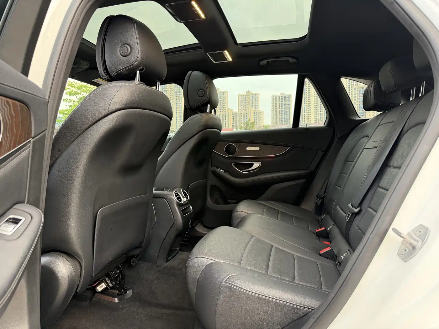 Mercedes-Benz GLC 2020 GLC 300 L 4MATIC Dynamic фото 11