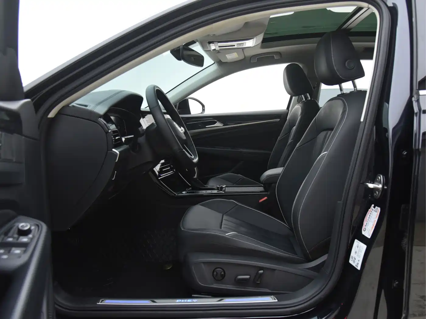 Volkswagen Passat New Energy 2023 430PHEV Hybrid Elite фото 4