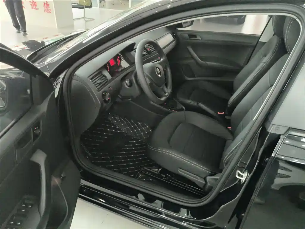 Volkswagen Santana 2021 1.5L Automatic Trend Edition фото 16