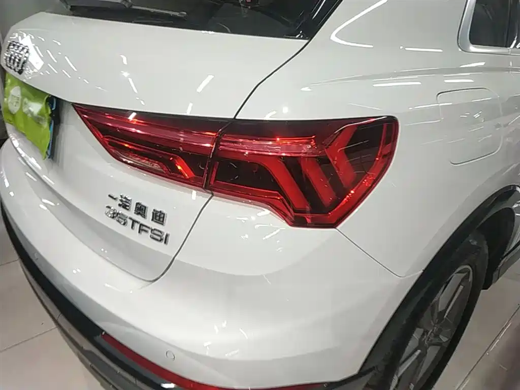 Audi Q3 2021 35 TFSI Progressive Elegance фото 8